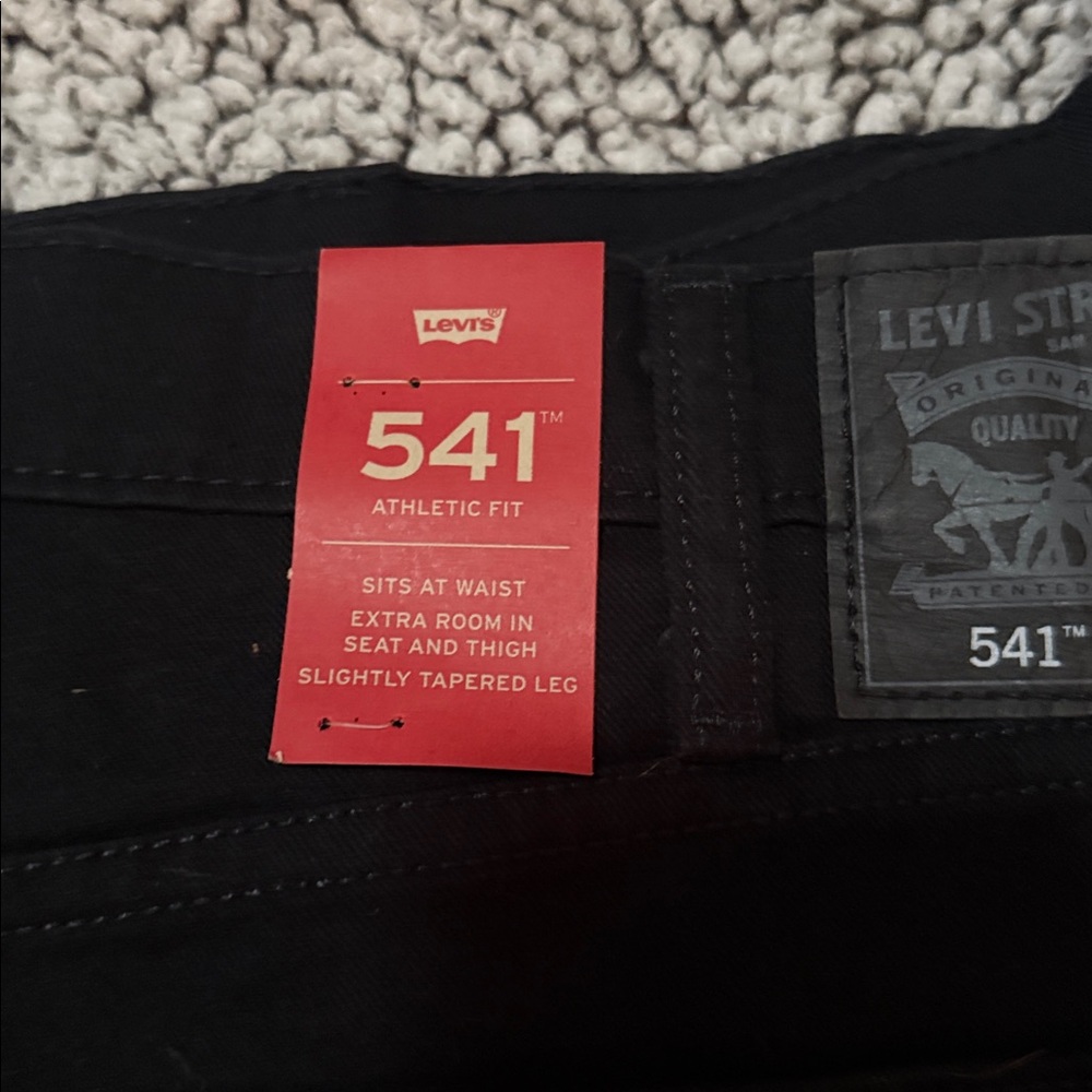 Levi's Black Denim Jeans - Picture 4 of 5
